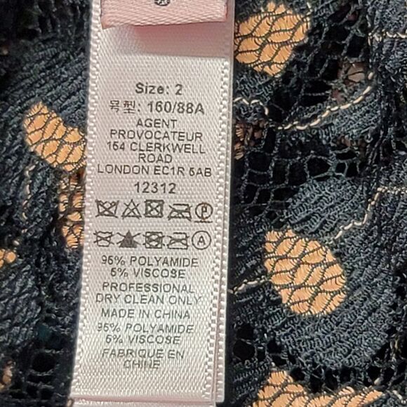Agent provocateur black cheetah lace mini robe - Picture 2 of 7